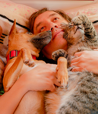 Image Link For I vantaggi di vivere con cani e gatti