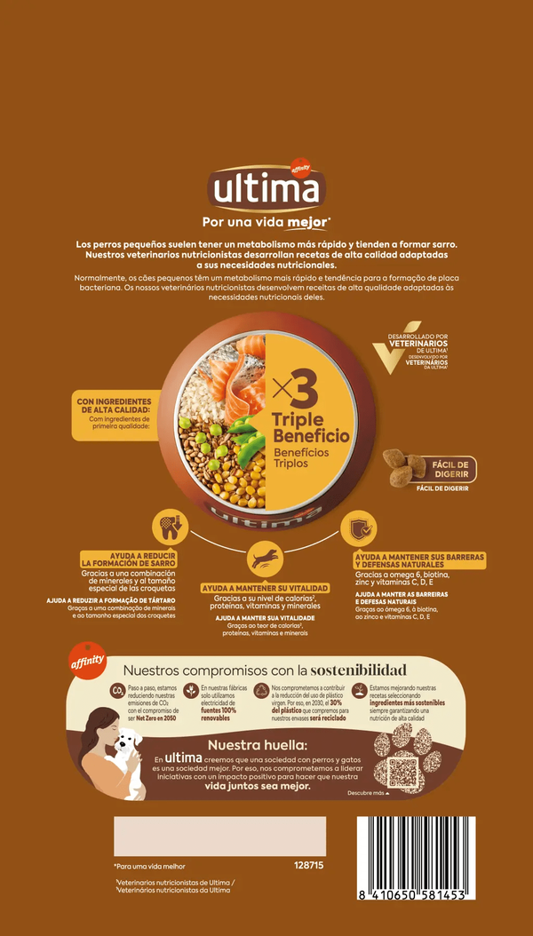 Petit Adult amb Salm&oacute;